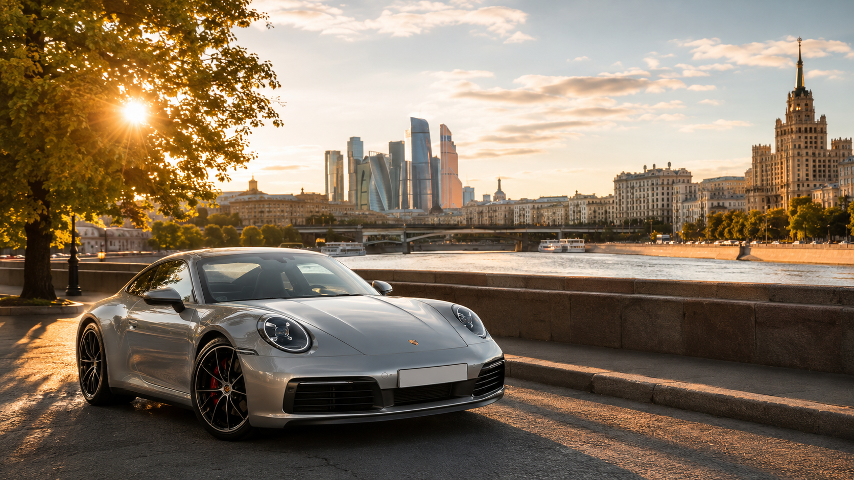 Лето на Porsche: аренда спорткара в Москве в жаркий сезон